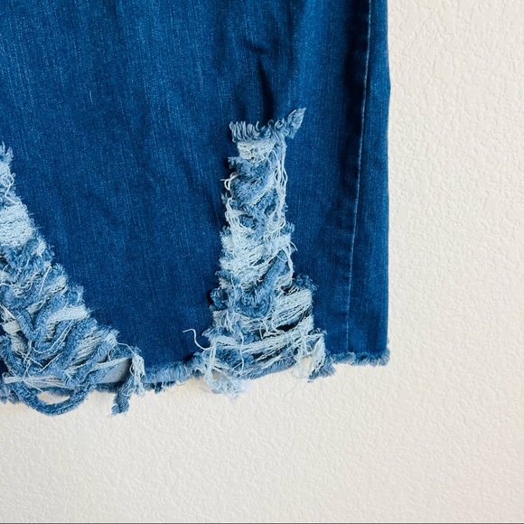 NWT Fashion Nova Dark Wash Distressed Denim Jean Mini Skirt - Picture 3 of 9